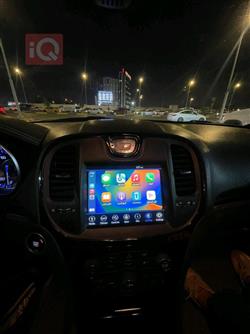 کرایسلەر 300